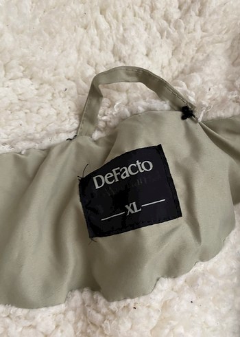 Defacto mont defacto