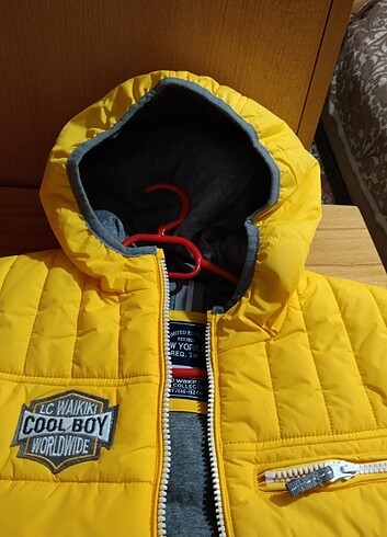 LC Waikiki Çocuk sisme yelek
