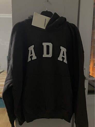 Adanola Sweat