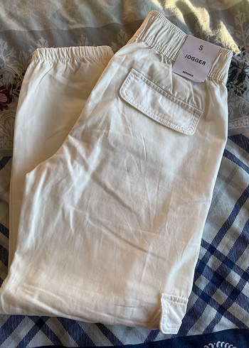 Bershka kargo pantolon - Görsel 2