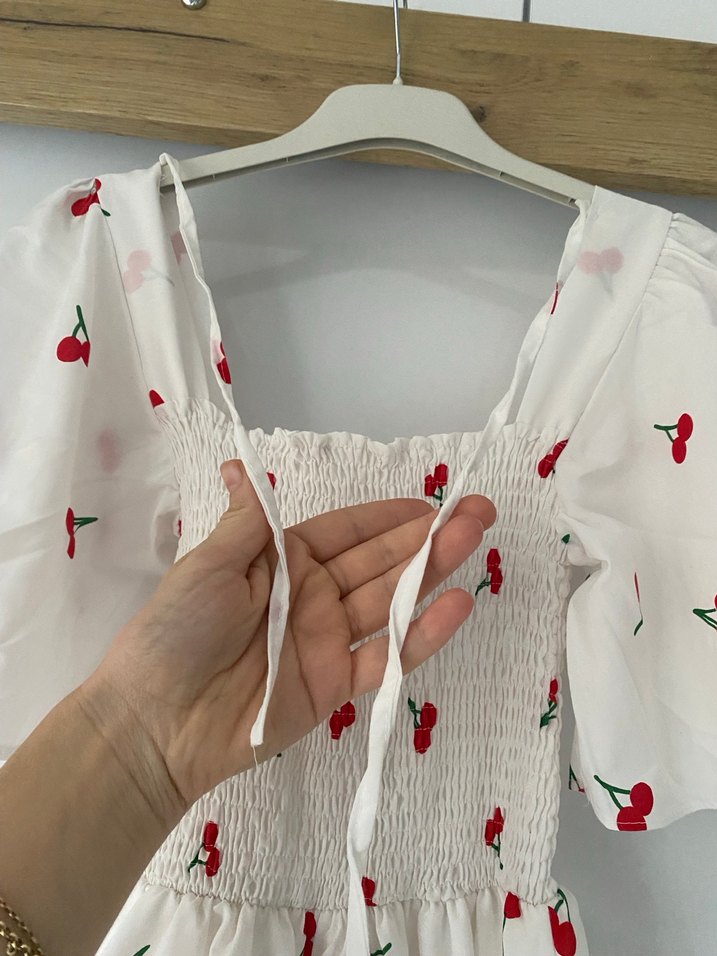 Kısa Kollu Nakışlı Beyaz Uzun Elbise - Görsel 2