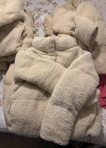 Kadın Beyaz Peluş Mont