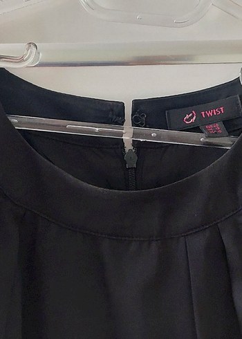 twist gunlu siyah şık elbise - Görsel 3