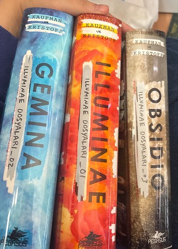 Illuminae Dosyaları Üçleme Seti - Görsel 4