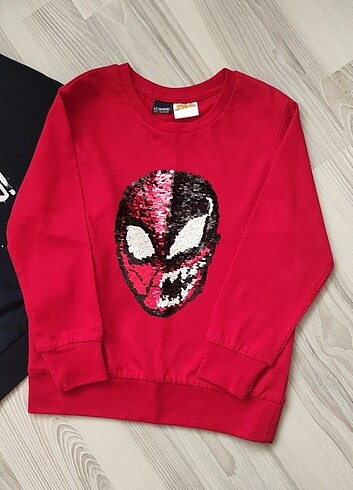 Spiderman çift yönlü pullu sweatshirt