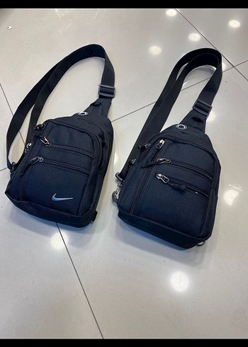 Nike Siyah Fermuarlı Erkek Omuz Çantası