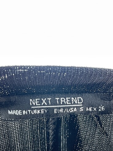 s Beden siyah Renk PreLoved Bluz %70 İndirimli.