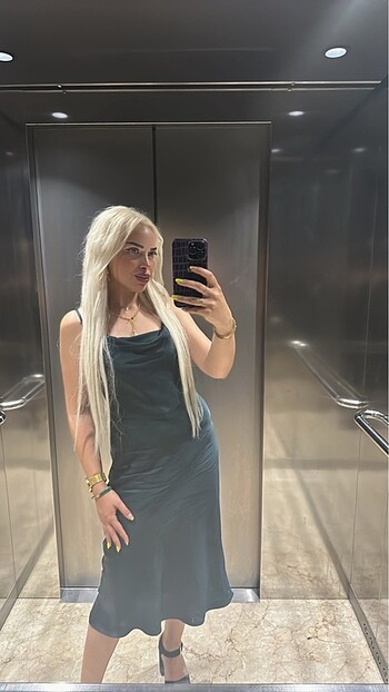 Zara Elbise