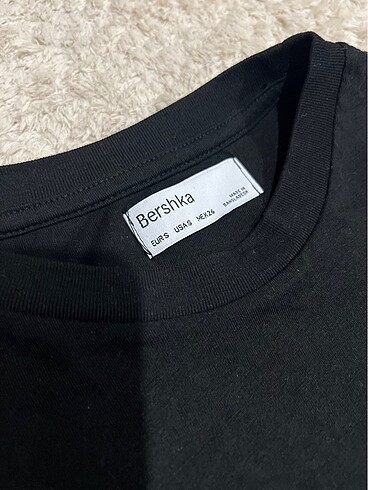 s Beden bershka crop tshirt