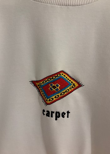 Beyaz İşlemeli Kısa Kollu Pamuklu Tişört - Görsel 2