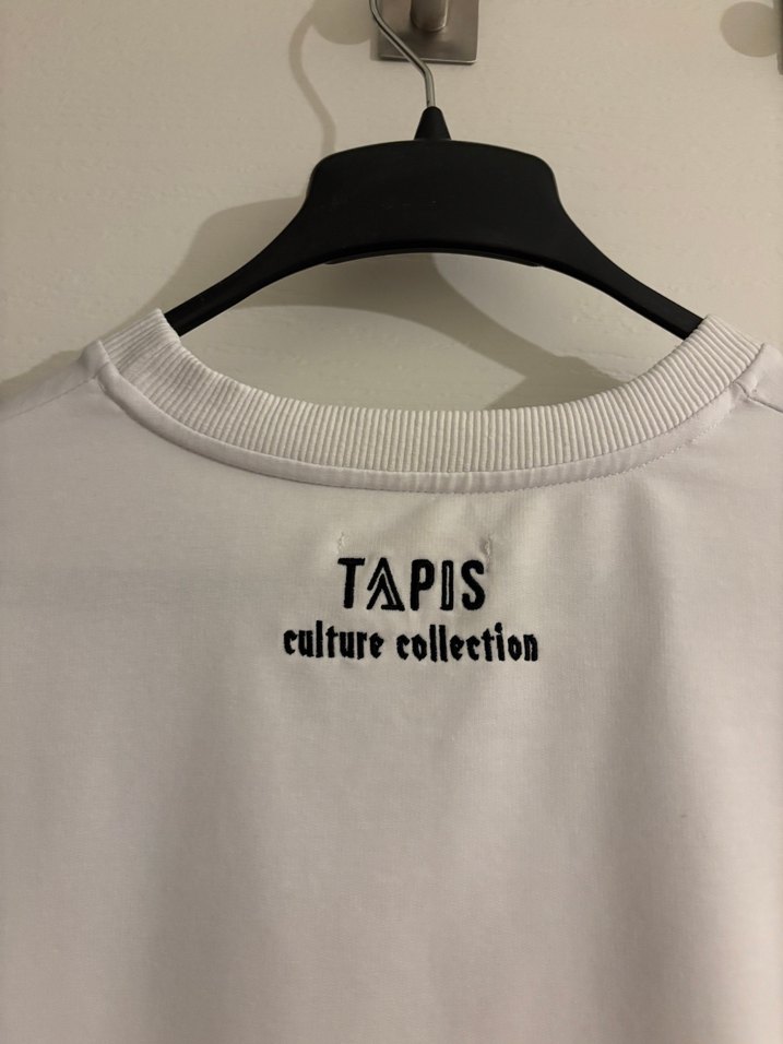 Beyaz İşlemeli Kısa Kollu Pamuklu Tişört - Görsel 4