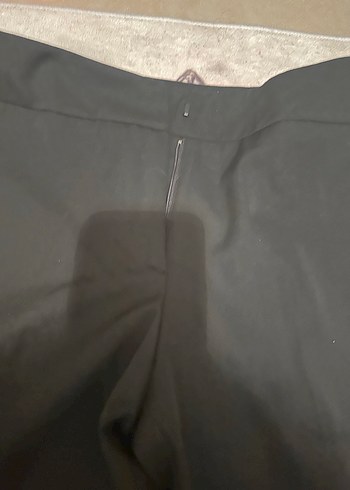 Mango- Kadın  Siyah Kumaş Kemerli Ofis Pantolonu - Görsel 2