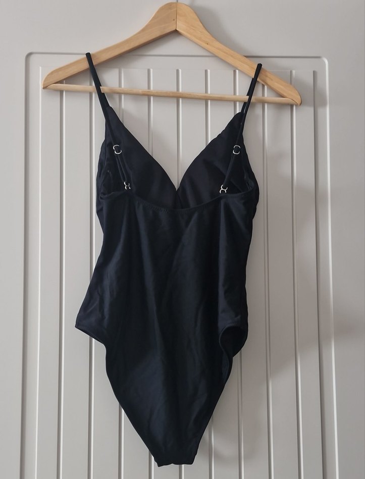 Siyah İnce Askılı Kadın Mayo - Görsel 2