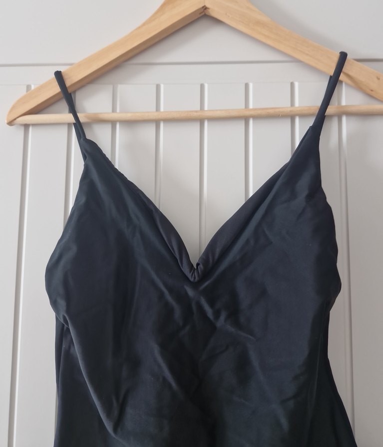 Siyah İnce Askılı Kadın Mayo - Görsel 4