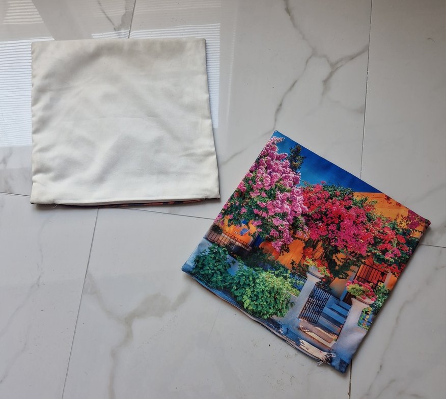 Renkli Manzaralı Yastık Kılıfı - Görsel 2