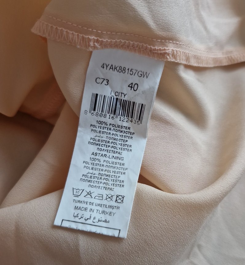 Bej Çiçek Desenli Düğmeli Midi Elbise - Görsel 5