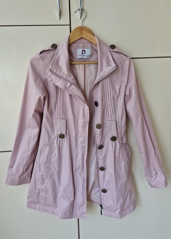 Pembe Trençkot