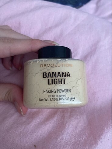 Revulation Banana Light Pudra