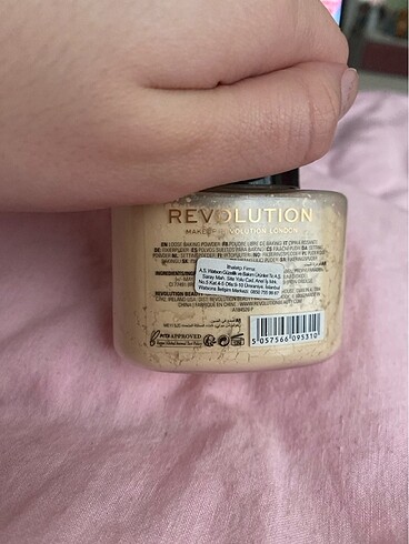 Beden Revulation Banana Light Pudra