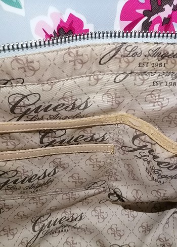 Guess Pembe Çiçek Desenli Mavi Çanta - Görsel 7