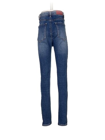 34 Beden Stradivarius Skinny %70 İndirimli.