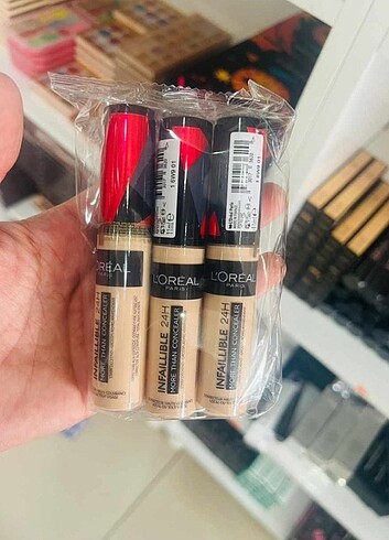 L'Oreal Paris Infallıble kapatıcı 