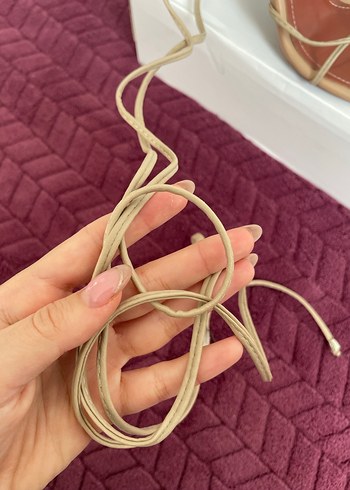 Bej Bağcıklı Topuklu Sandalet - Görsel 3