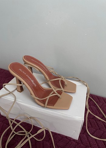 Bej Bağcıklı Topuklu Sandalet - Görsel 2