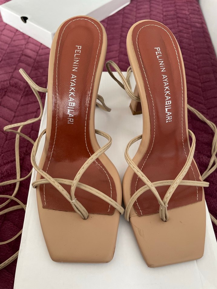 Bej Bağcıklı Topuklu Sandalet - Görsel 5