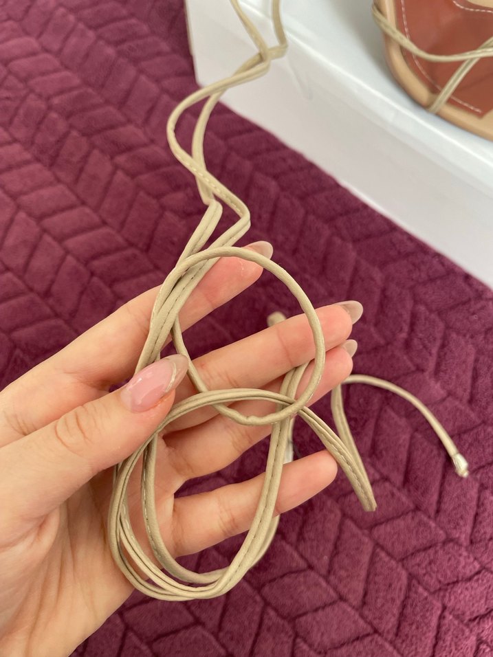 Bej Bağcıklı Topuklu Sandalet - Görsel 3