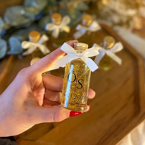 Hediyelik kolonya