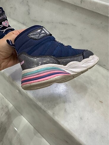 24 Beden lacivert Renk Skechers cocuk bot yeni gibi 24