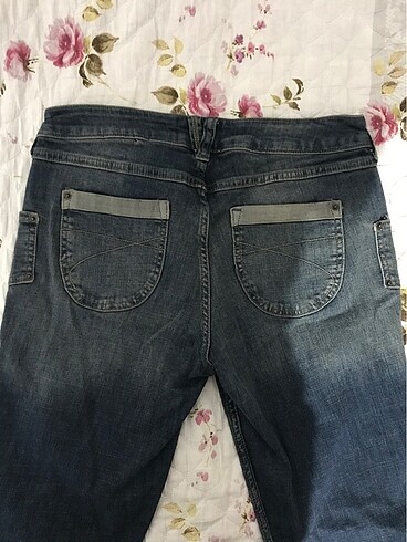 Urban Outfitters Düşük bel y2k flare jean