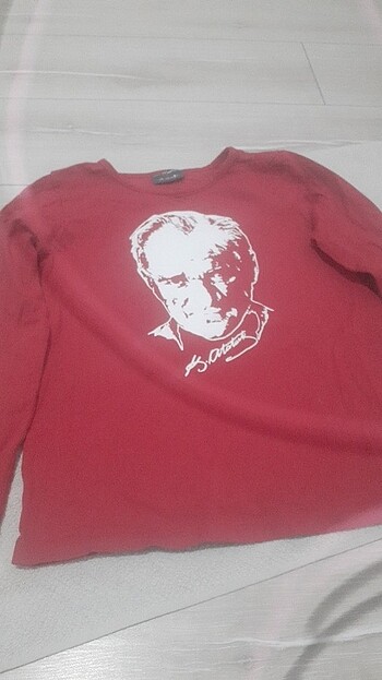 Kirmizi Ataturk lu tsort