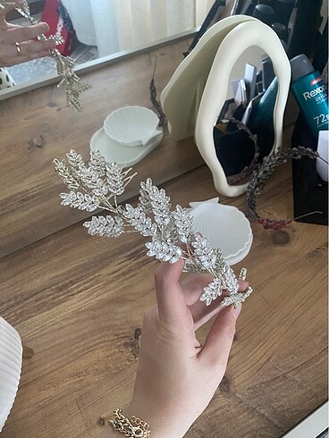Diğer Gelin başı tacı