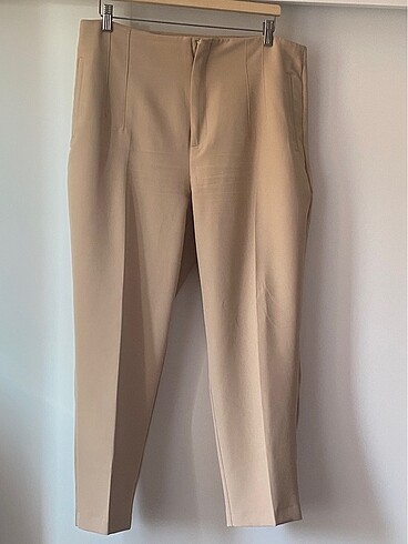 44 Beden Lcw krem pantolon