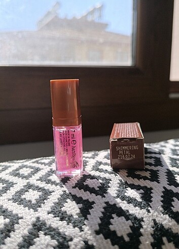 Beden Renk Avon Dudak Yağı 7 ml Shimmering Petal