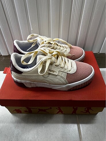 Puma 38 Numara bayan Ayakkabısı