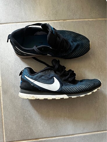 Nike Spor Ayakkabı