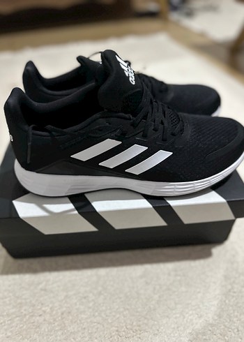 Adidas 42
