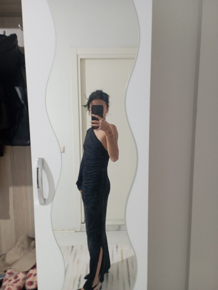 Uzun Kollu Siyah Drapeli Elbise - Görsel 2