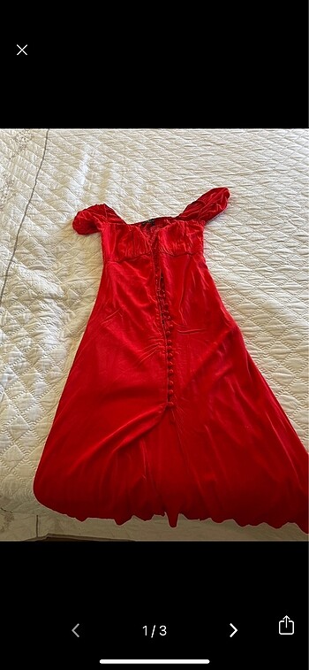 Zara kırmızı düğme detaylı midi elbise