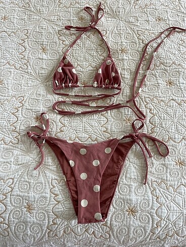 Oysho bağlamalı bikini puantiyeli