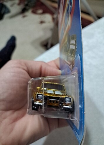 Beden Renk Hotwheels ultra hots