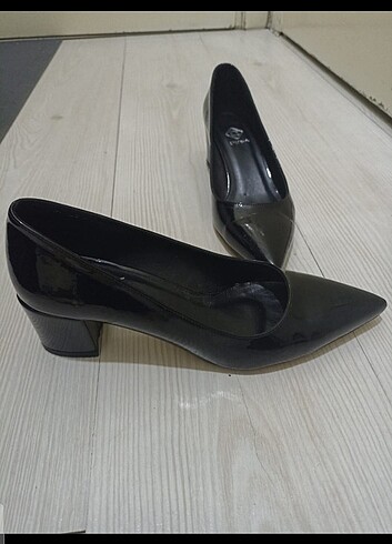 Desa Nine West rugan ayakkabı