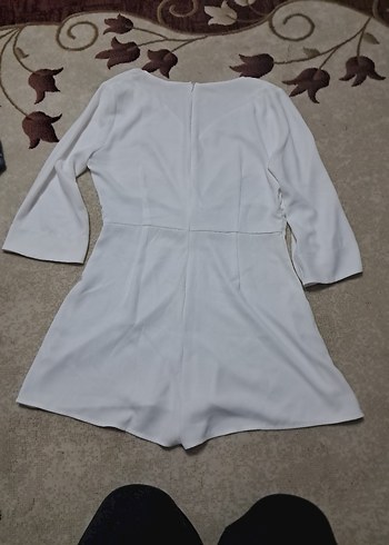 Beyaz V Yaka Kısa Tulum - Görsel 4