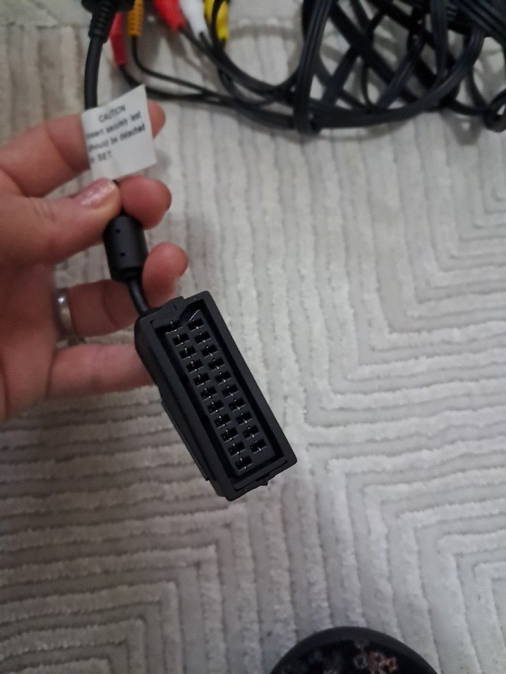 Gri Güvenlik Uyarılı Kablo - Görsel 2