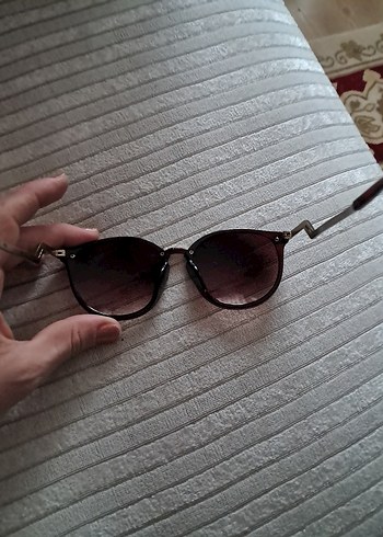 Şeffaf kahverengi retro kadın güneş gözlüğü - Görsel 3