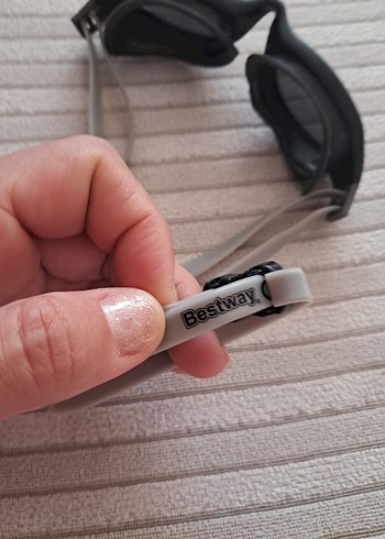 Gri Biker Tarzı Elastik Yüzücü Gözlüğü - Görsel 5