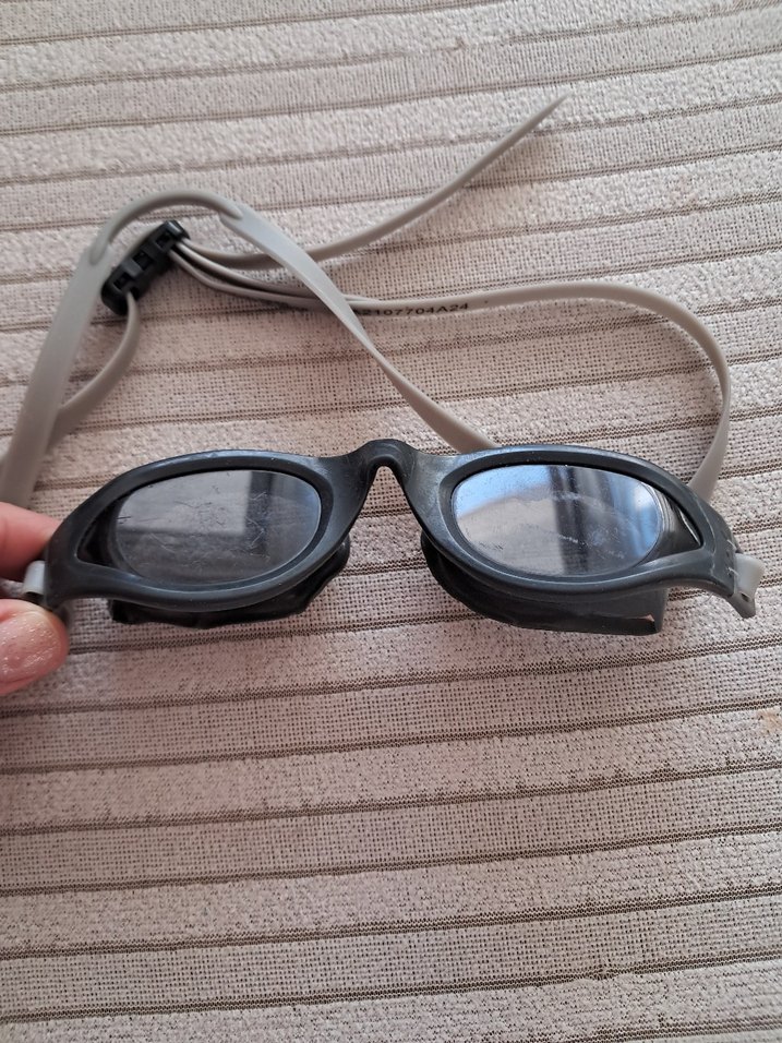 Gri Biker Tarzı Elastik Yüzücü Gözlüğü - Görsel 3